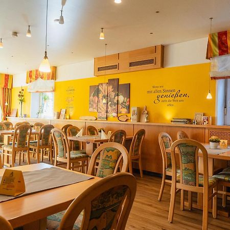 Hotel Restaurant Buergerstuben Альтенштадт Екстер'єр фото